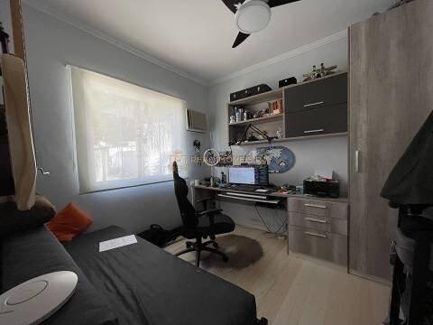 Casa à venda com 4 quartos, 560m² - Foto 5