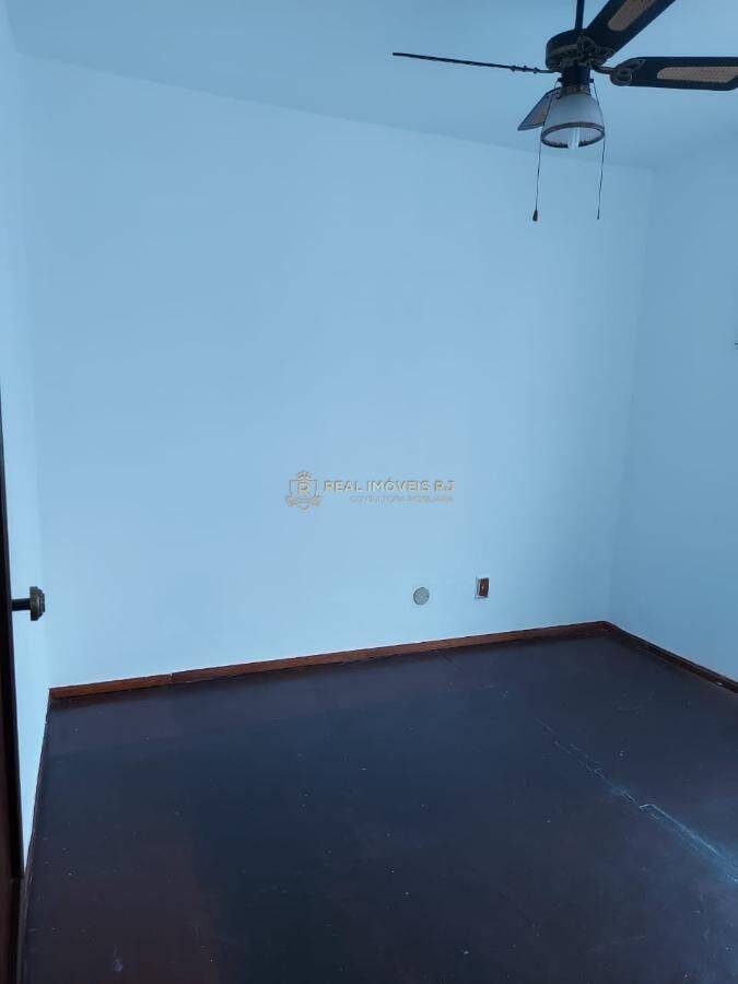 Apartamento à venda com 2 quartos, 65m² - Foto 8