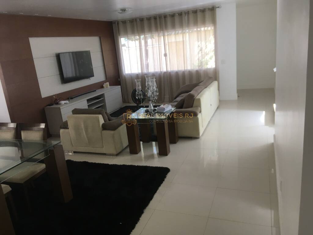 Casa à venda com 5 quartos, 320m² - Foto 19