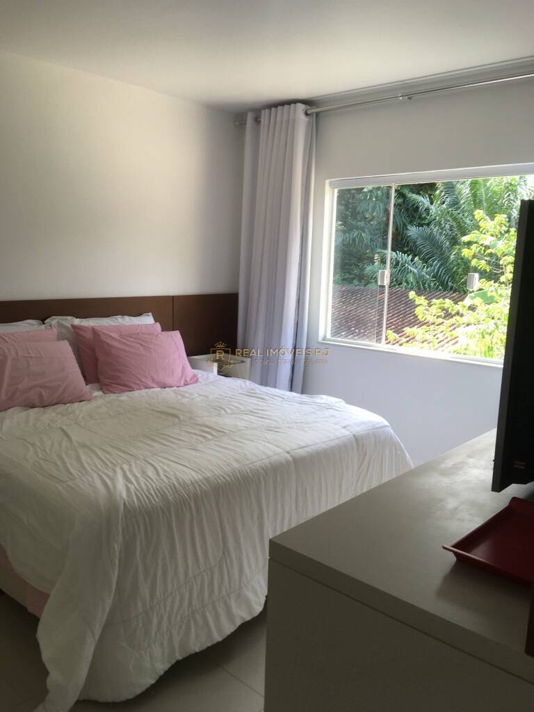 Casa à venda com 5 quartos, 320m² - Foto 33