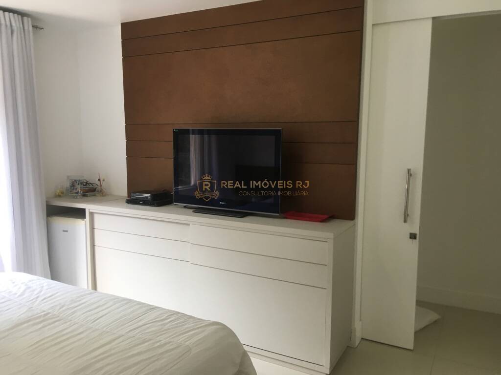 Casa à venda com 5 quartos, 320m² - Foto 34