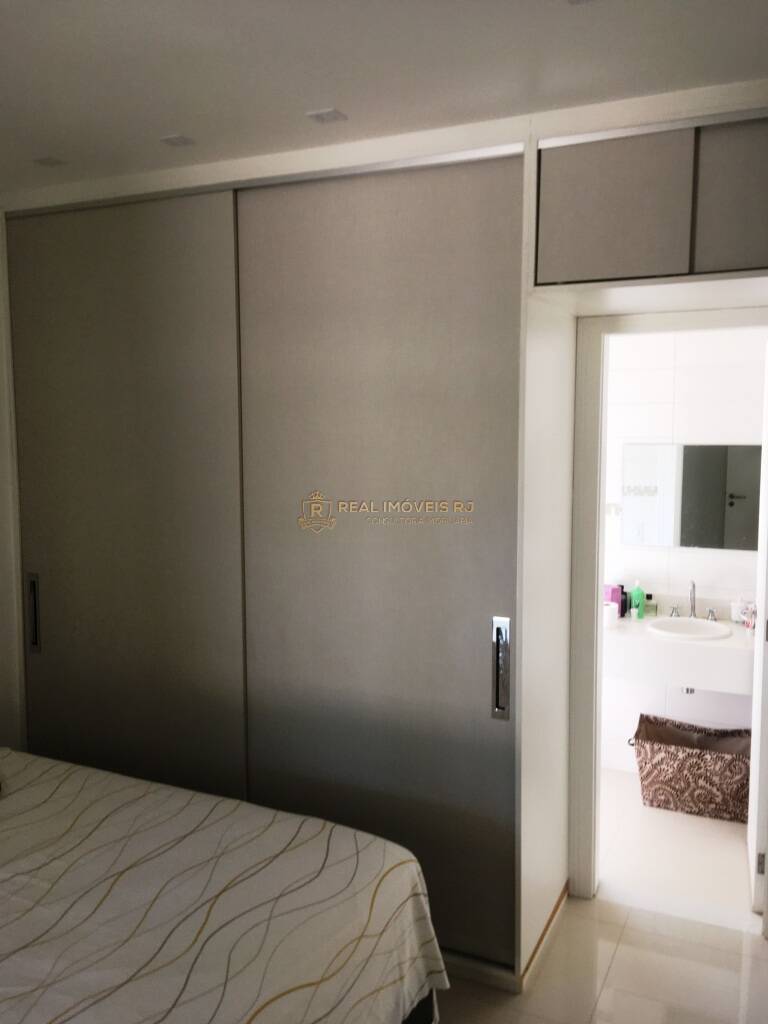 Casa à venda com 5 quartos, 320m² - Foto 49