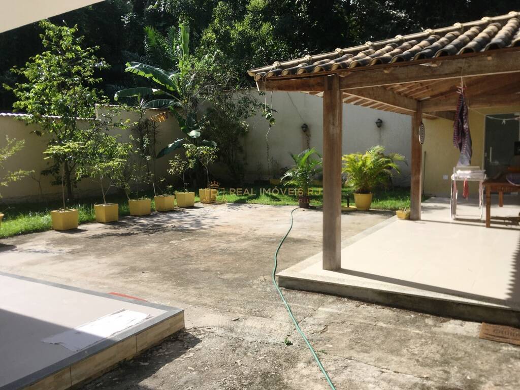 Casa à venda com 5 quartos, 320m² - Foto 113