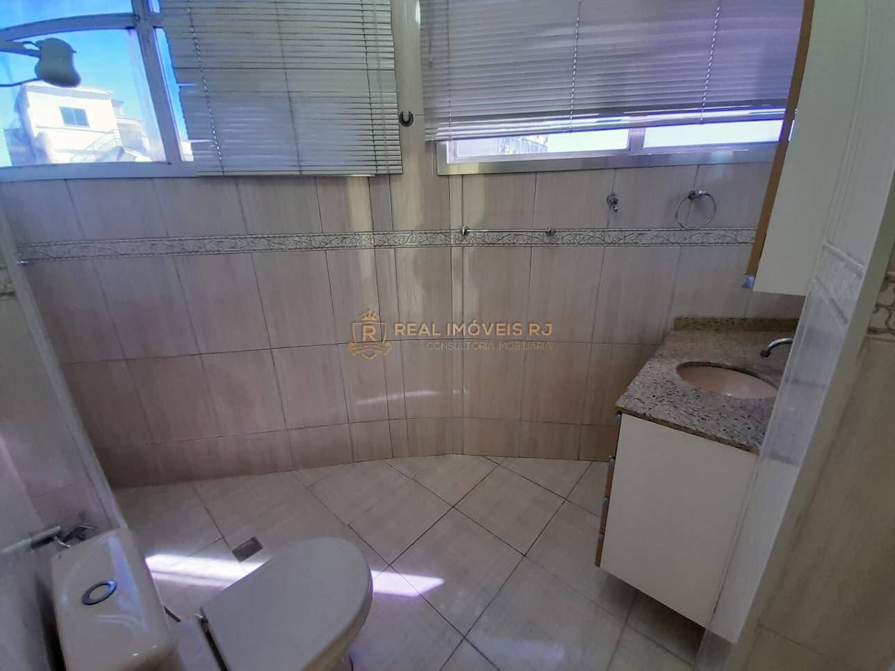 Apartamento à venda com 2 quartos, 71m² - Foto 15