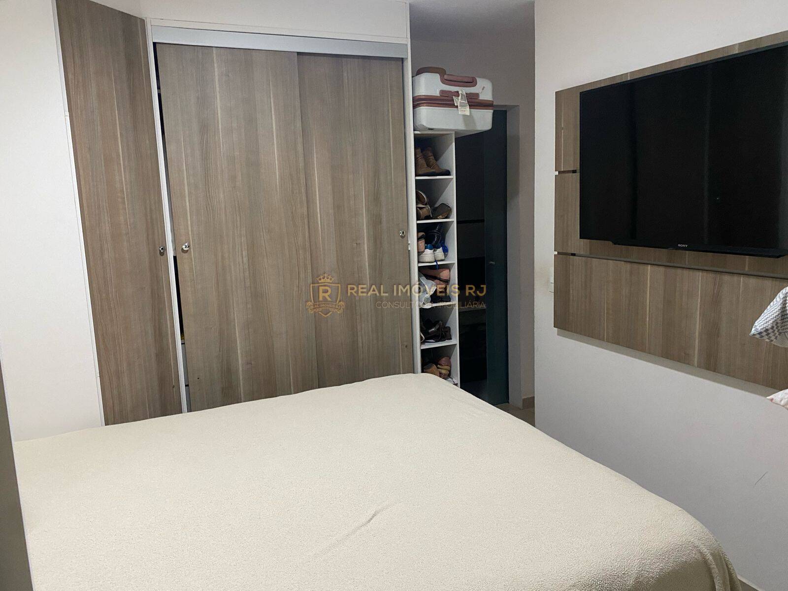 Apartamento à venda com 2 quartos, 69m² - Foto 8