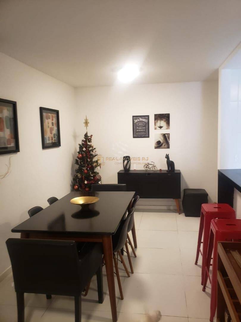 Apartamento à venda com 3 quartos, 92m² - Foto 3