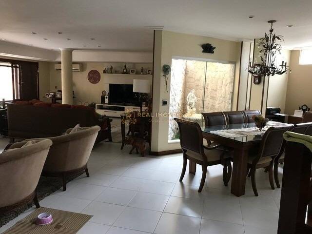 Casa à venda com 5 quartos, 630m² - Foto 13