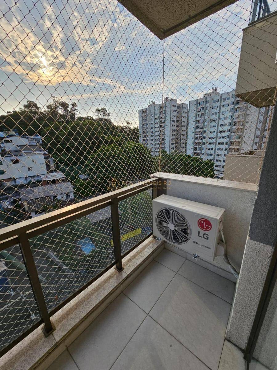 Cobertura à venda com 3 quartos, 122m² - Foto 2