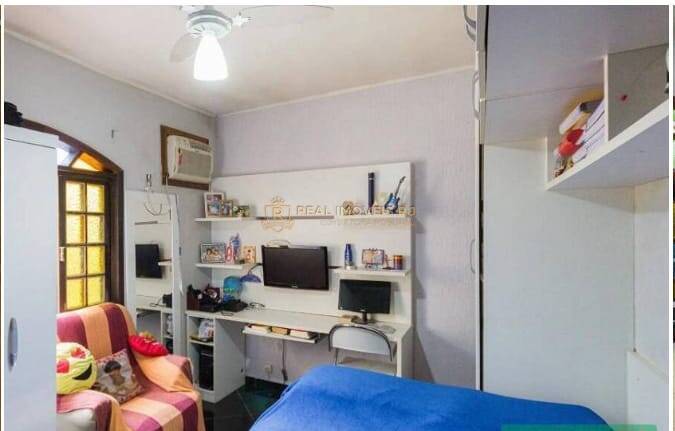 Casa à venda com 3 quartos, 100m² - Foto 3