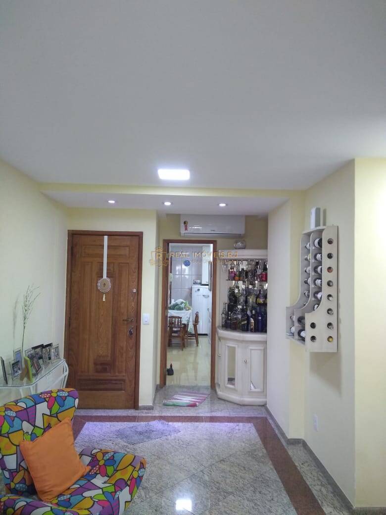 Apartamento à venda com 4 quartos, 104m² - Foto 5