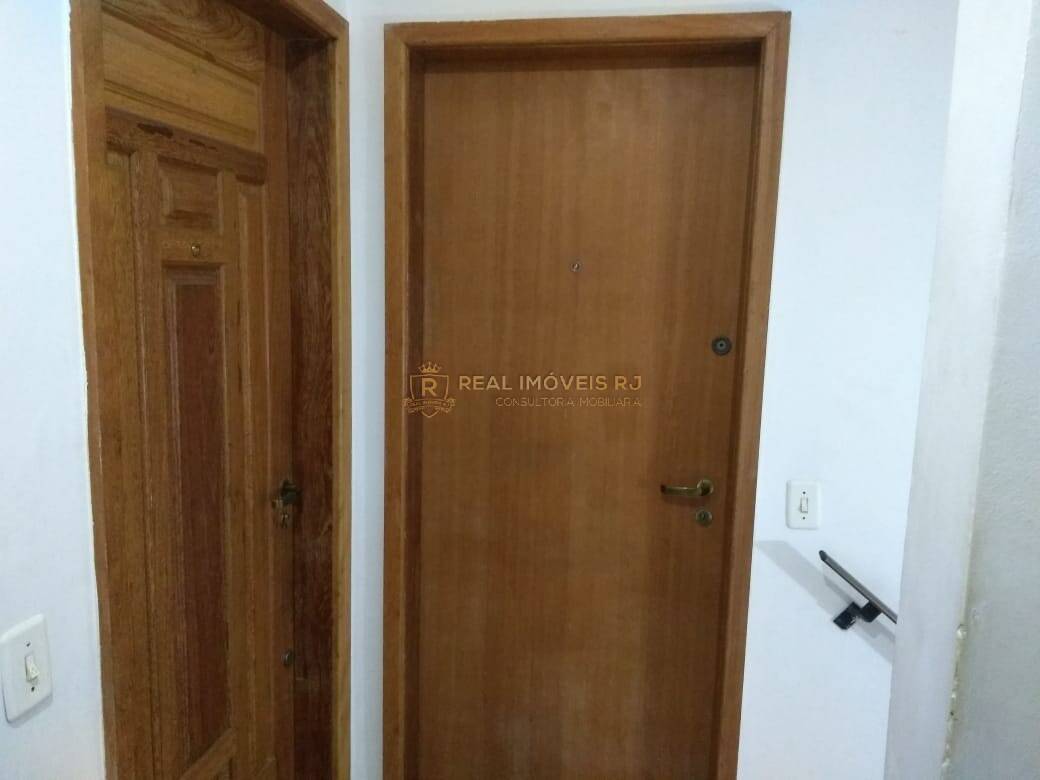 Apartamento à venda com 4 quartos, 104m² - Foto 16