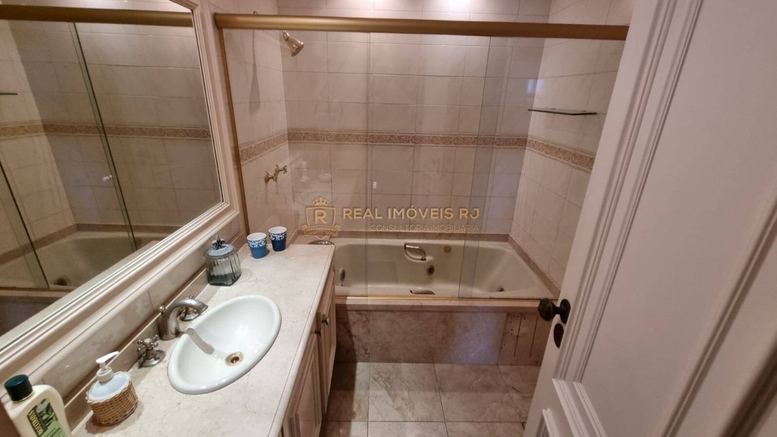 Apartamento à venda com 4 quartos, 310m² - Foto 12