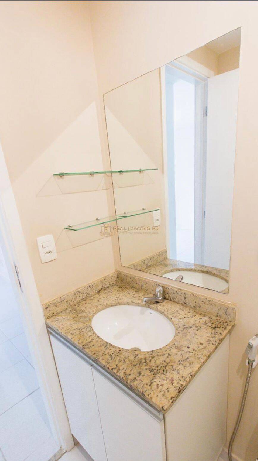 Apartamento à venda com 3 quartos, 80m² - Foto 24