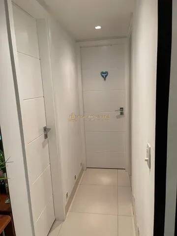 Apartamento à venda com 2 quartos, 65m² - Foto 8