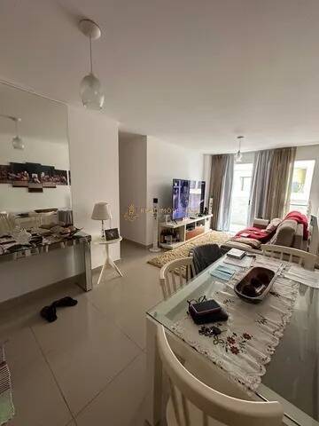 Apartamento à venda com 2 quartos, 95m² - Foto 1