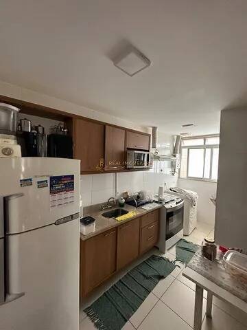 Apartamento à venda com 2 quartos, 95m² - Foto 4