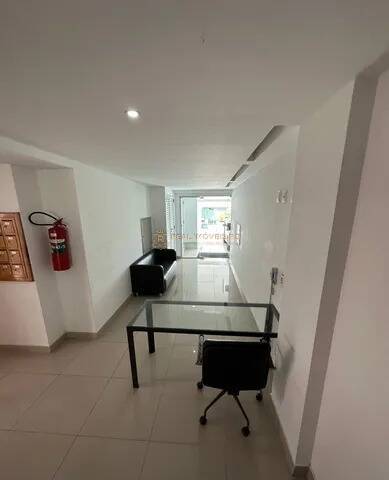 Apartamento à venda com 2 quartos, 95m² - Foto 11