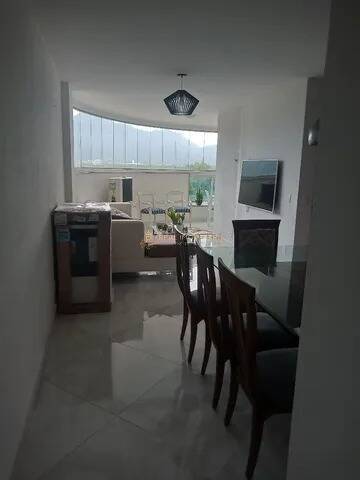 Apartamento à venda com 3 quartos, 91m² - Foto 1