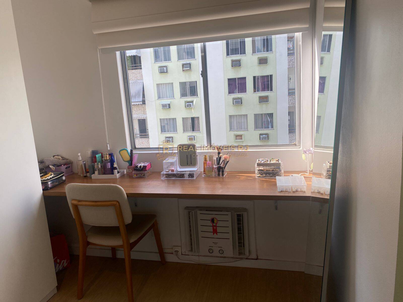 Apartamento à venda com 2 quartos, 64m² - Foto 10