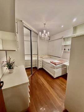 Apartamento à venda com 3 quartos, 190m² - Foto 7