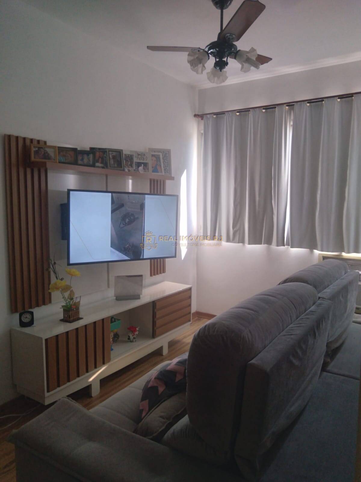 Apartamento à venda com 3 quartos, 88m² - Foto 3