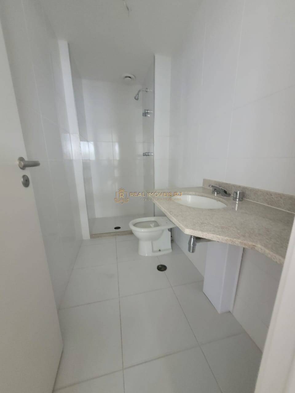 Apartamento à venda com 2 quartos, 70m² - Foto 7