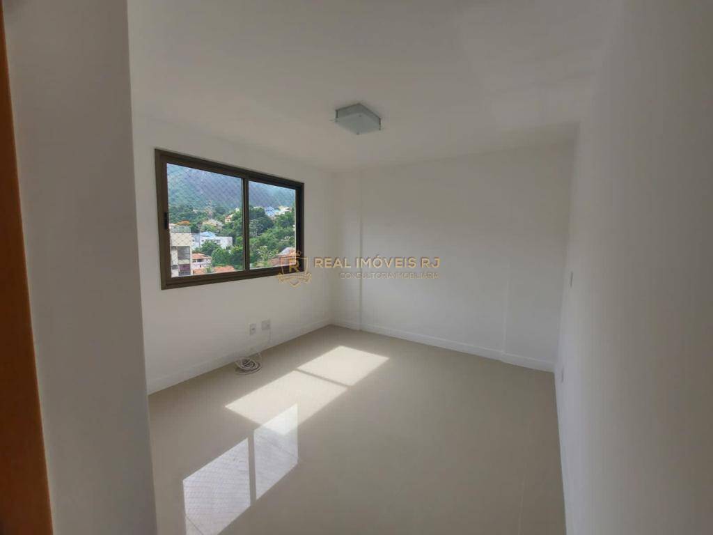 Apartamento à venda com 3 quartos, 168m² - Foto 11