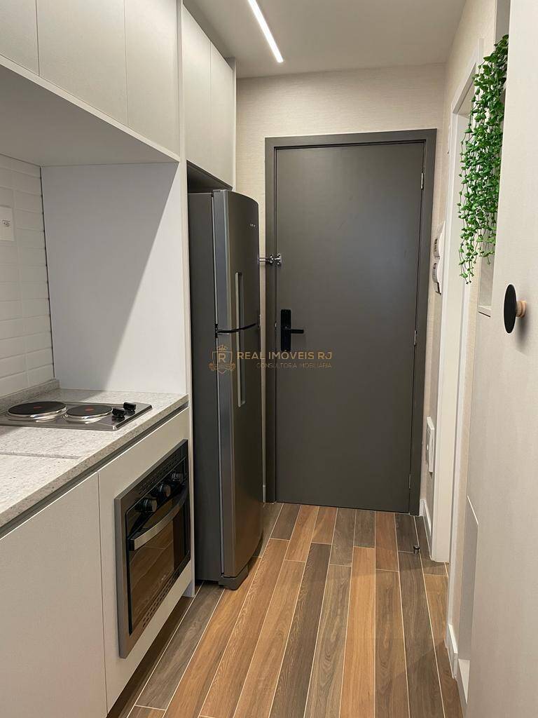 Apartamento à venda com 1 quarto, 28m² - Foto 7