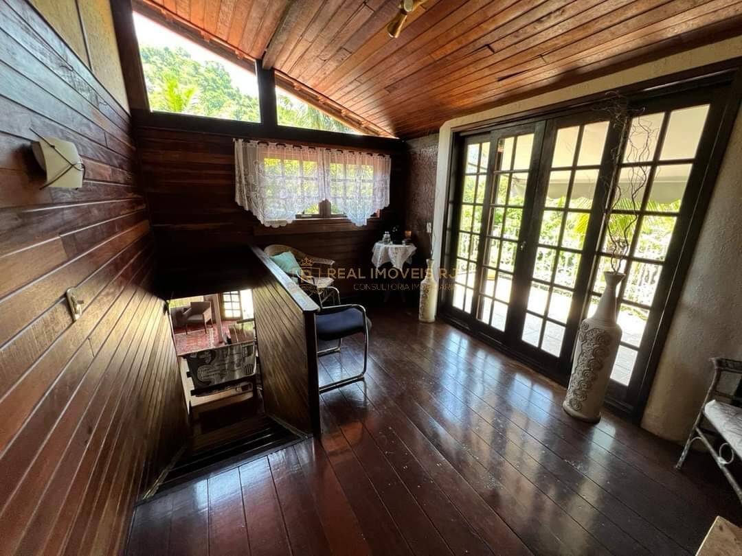 Casa à venda com 4 quartos, 800m² - Foto 5