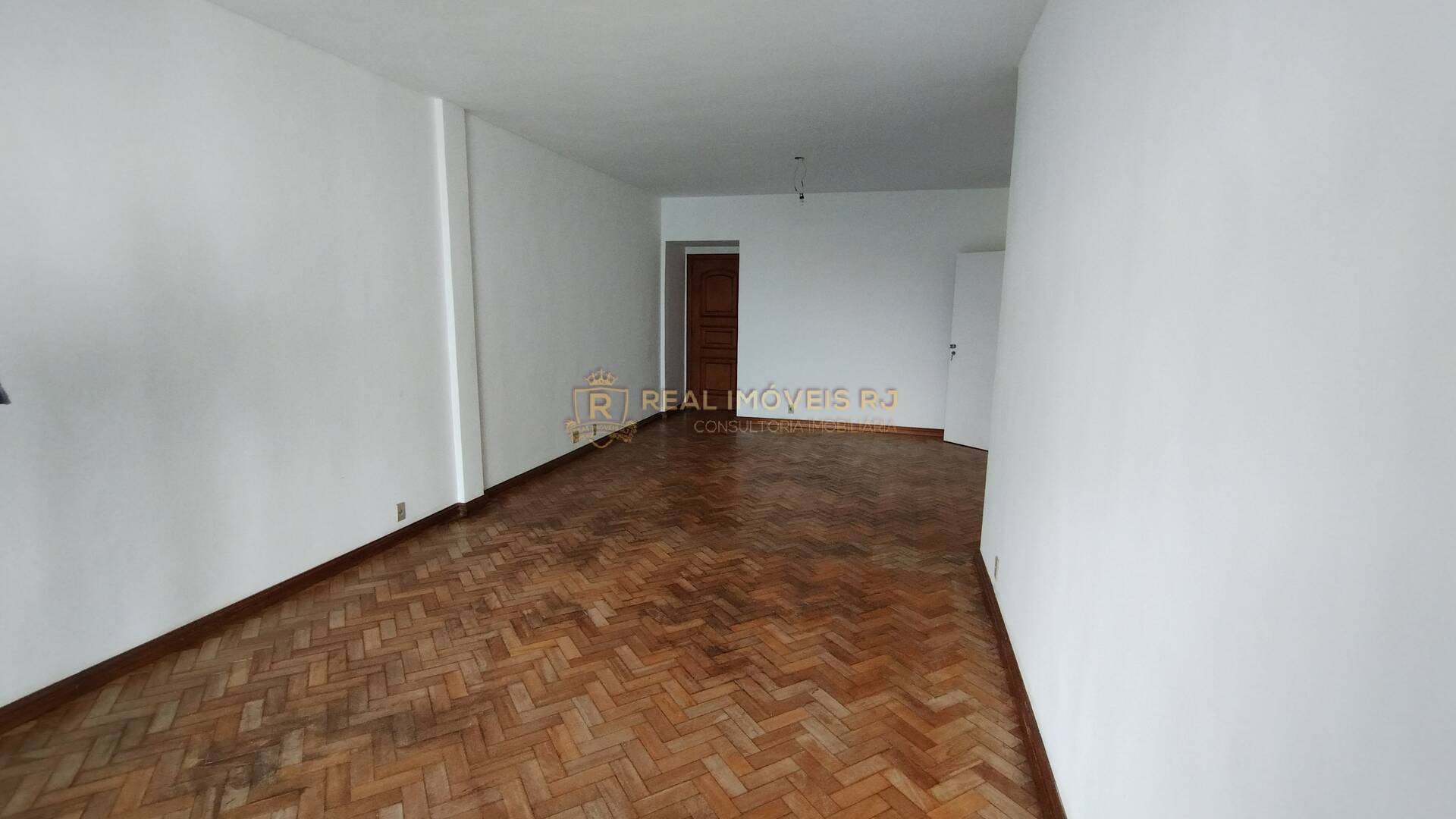 Apartamento à venda com 4 quartos, 160m² - Foto 5