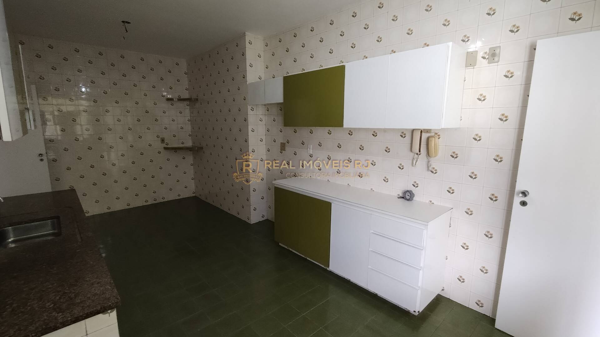 Apartamento à venda com 4 quartos, 160m² - Foto 9