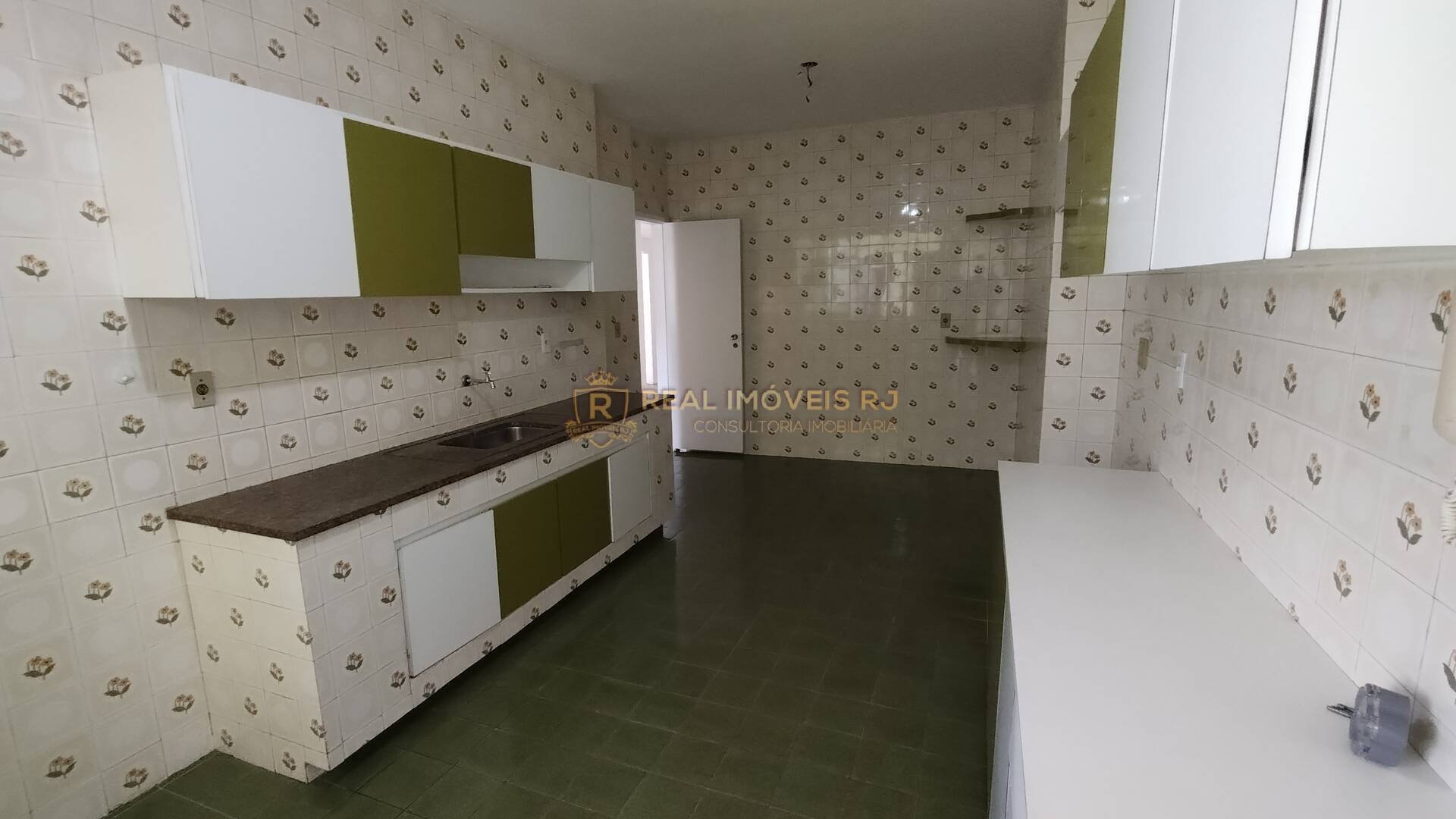 Apartamento à venda com 4 quartos, 160m² - Foto 10