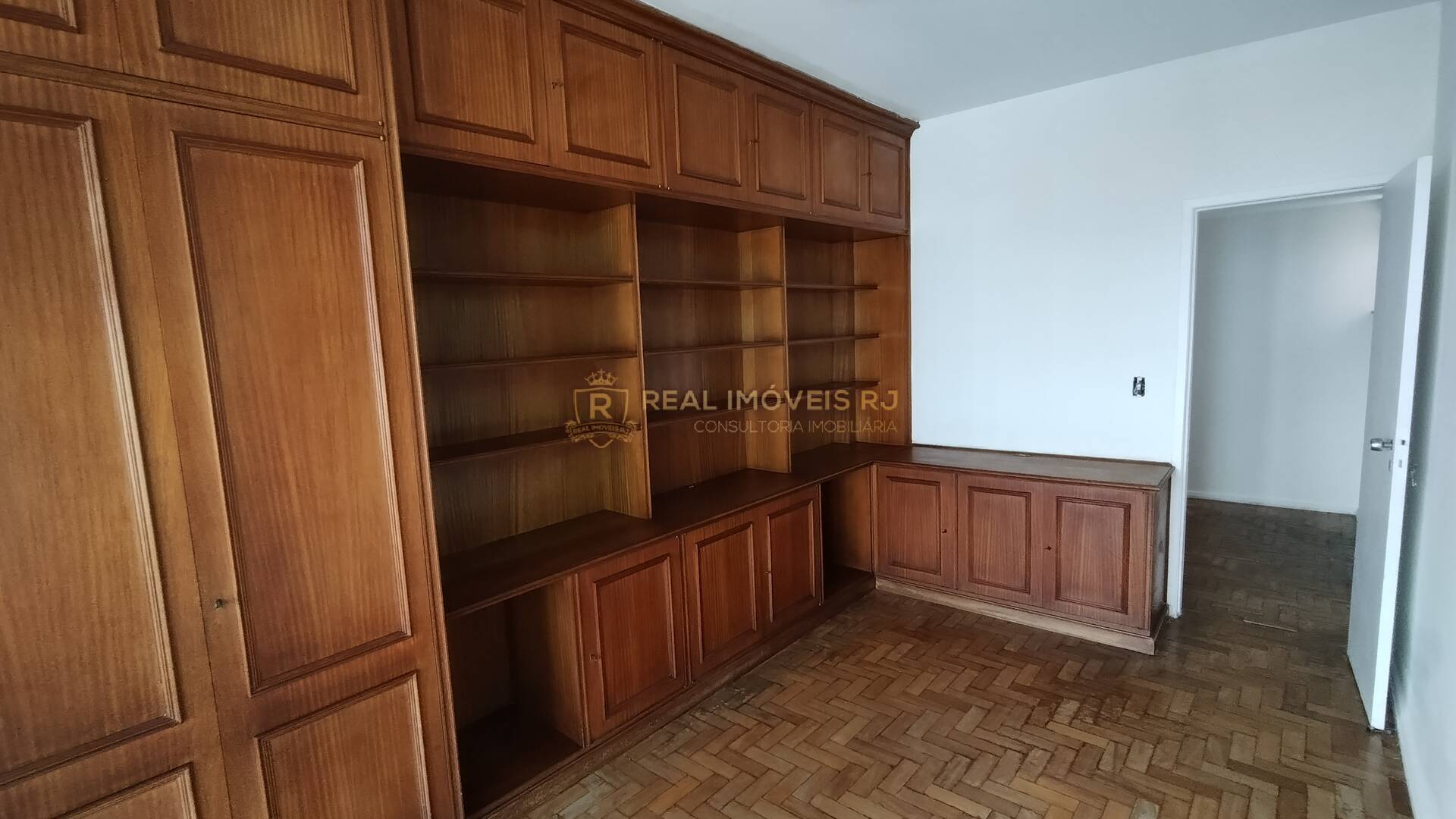 Apartamento à venda com 4 quartos, 160m² - Foto 13