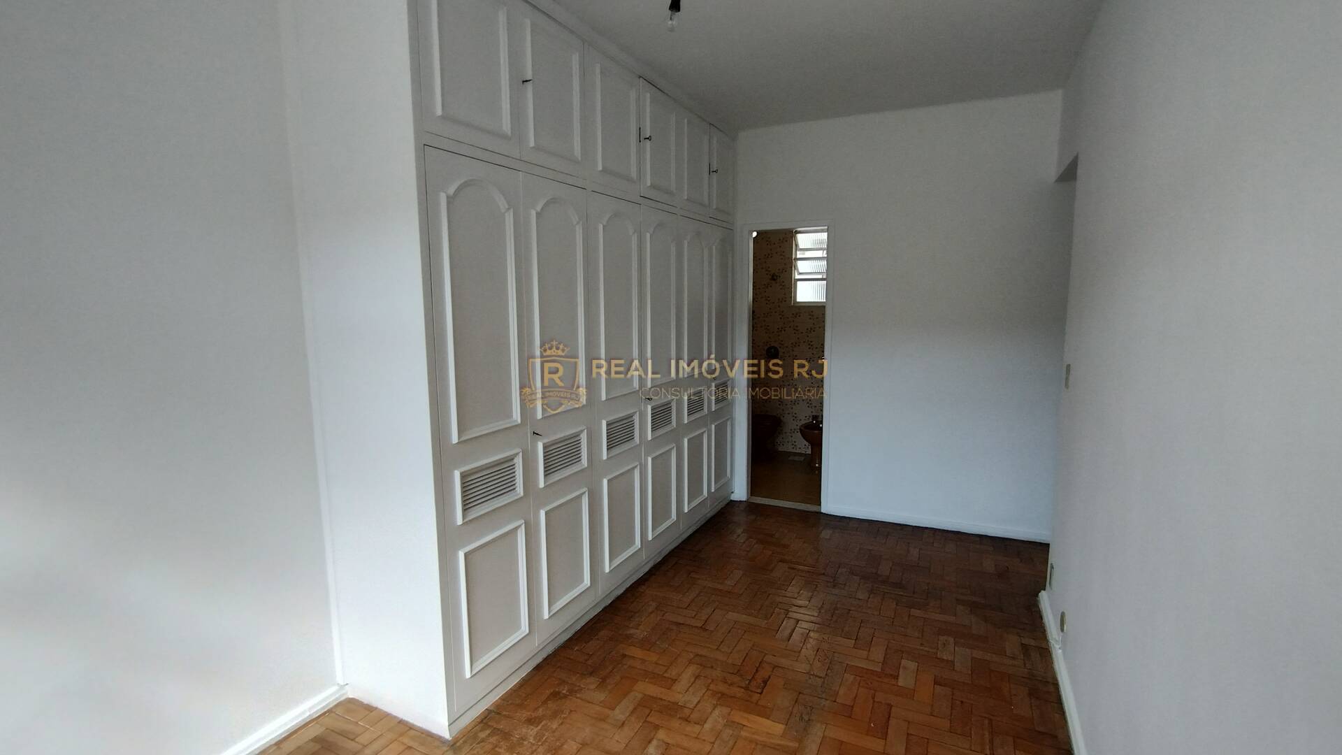 Apartamento à venda com 4 quartos, 160m² - Foto 16