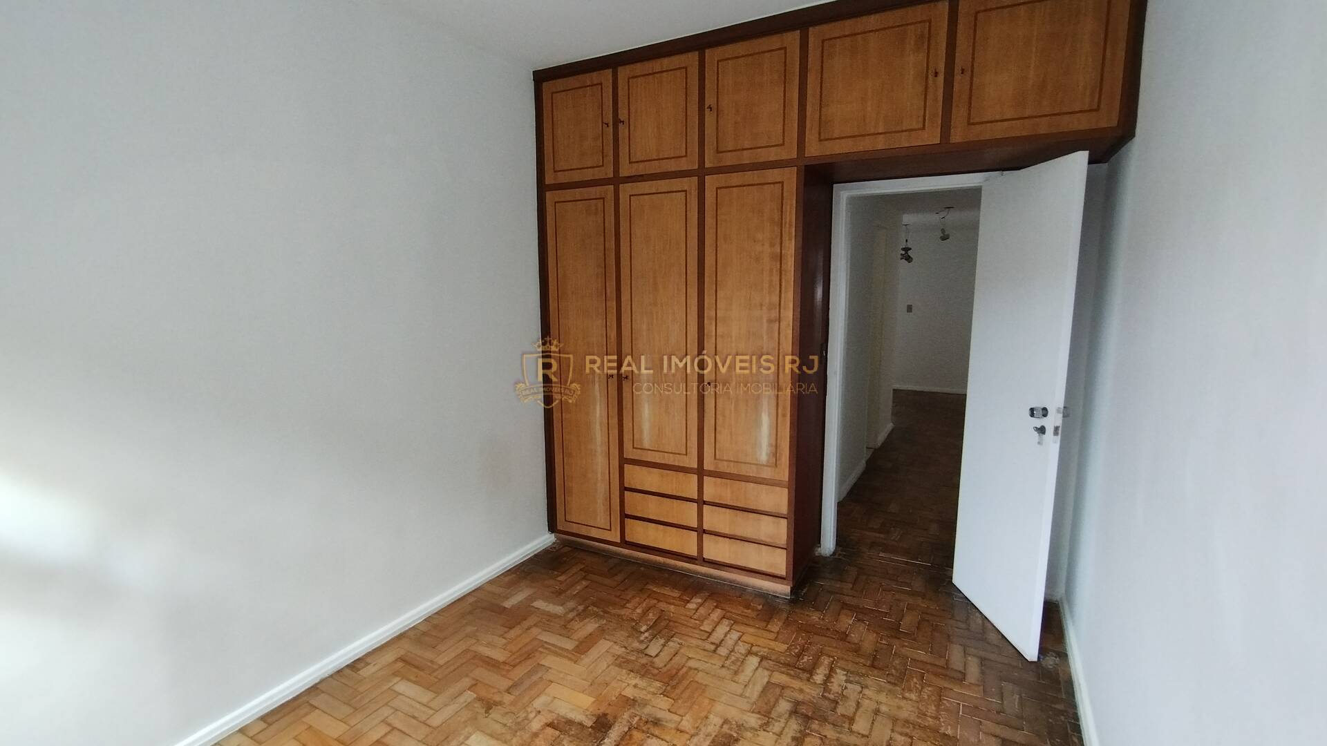 Apartamento à venda com 4 quartos, 160m² - Foto 20