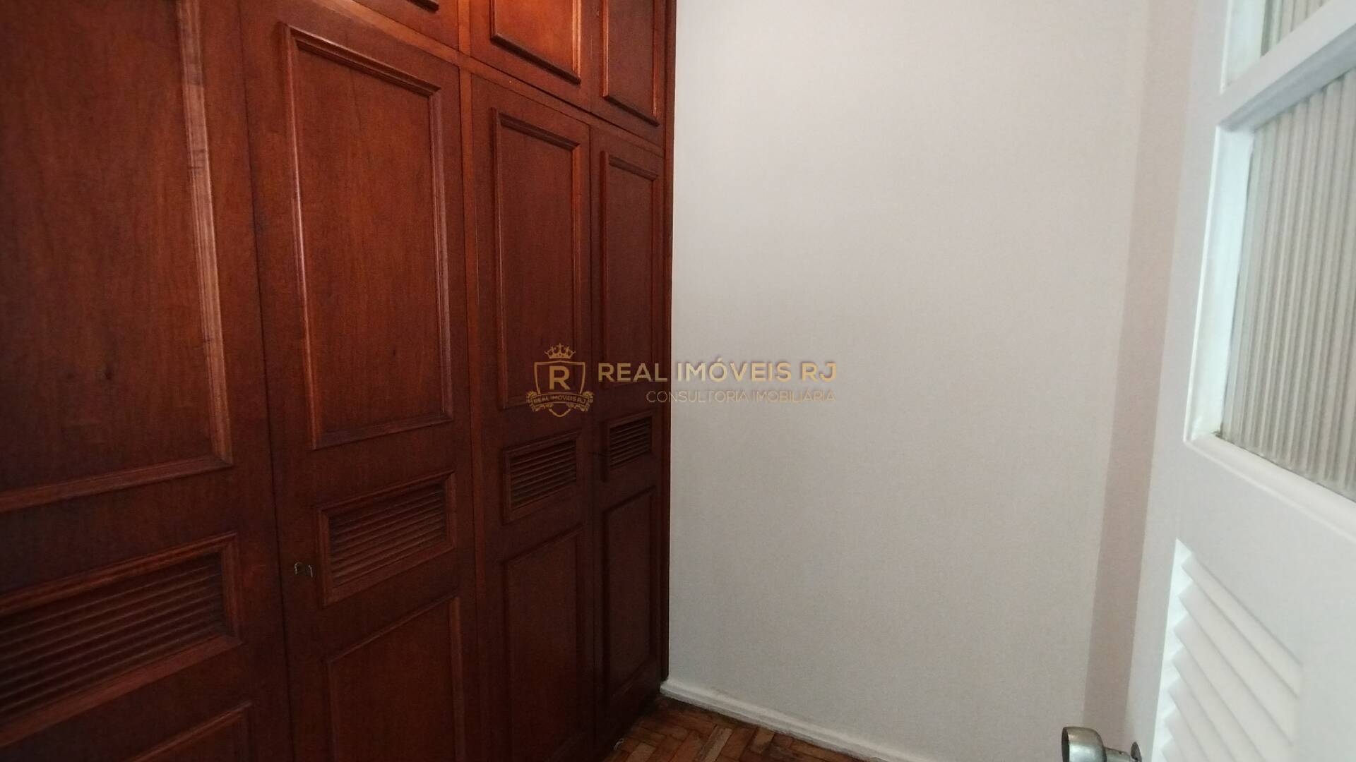 Apartamento à venda com 4 quartos, 160m² - Foto 22