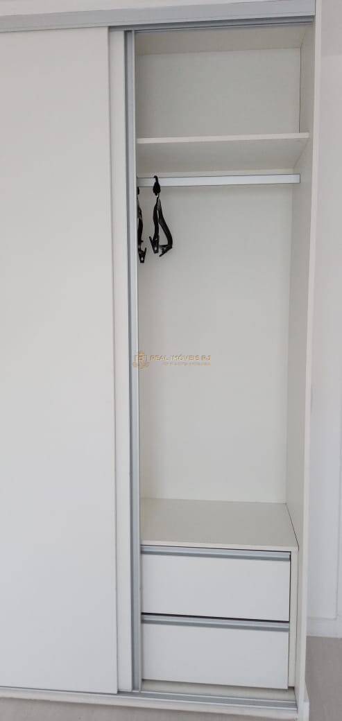 Apartamento à venda com 2 quartos, 76m² - Foto 20