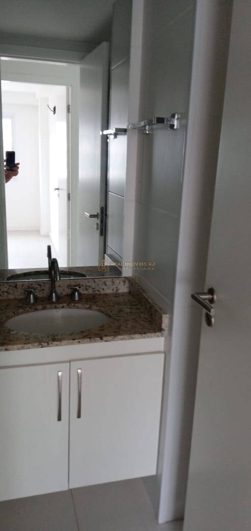 Apartamento à venda com 2 quartos, 76m² - Foto 24