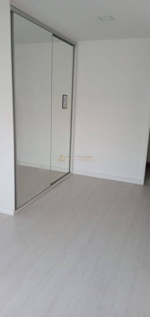 Apartamento à venda com 2 quartos, 76m² - Foto 28