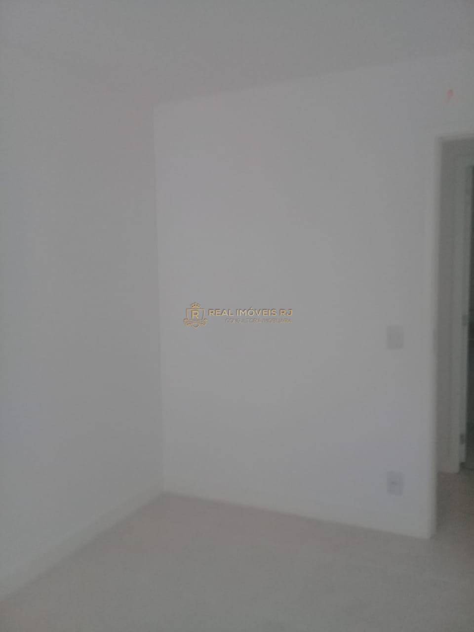 Apartamento à venda com 2 quartos, 85m² - Foto 15