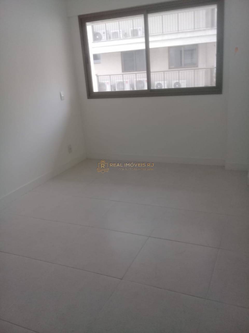 Apartamento à venda com 2 quartos, 85m² - Foto 16