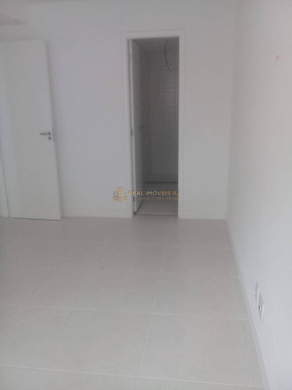 Apartamento à venda com 2 quartos, 85m² - Foto 21