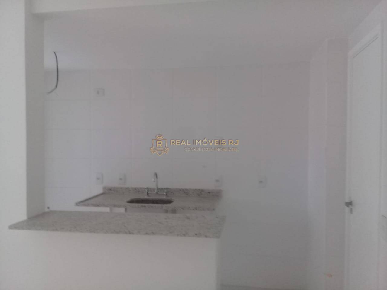 Apartamento à venda com 2 quartos, 85m² - Foto 23