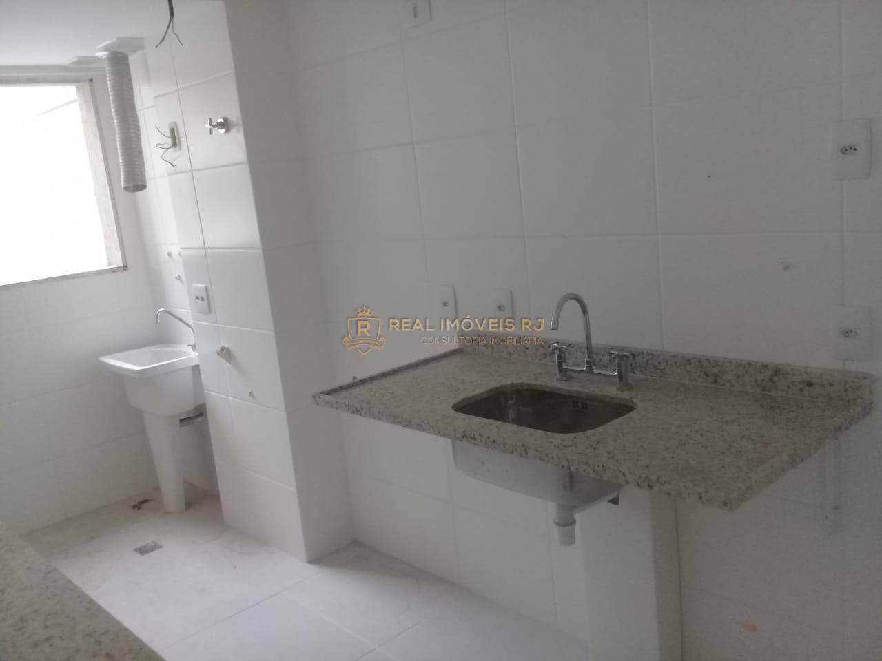 Apartamento à venda com 2 quartos, 85m² - Foto 25