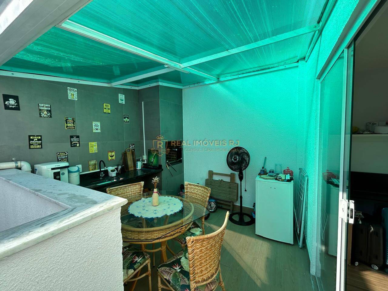 Apartamento à venda com 2 quartos, 90m² - Foto 19