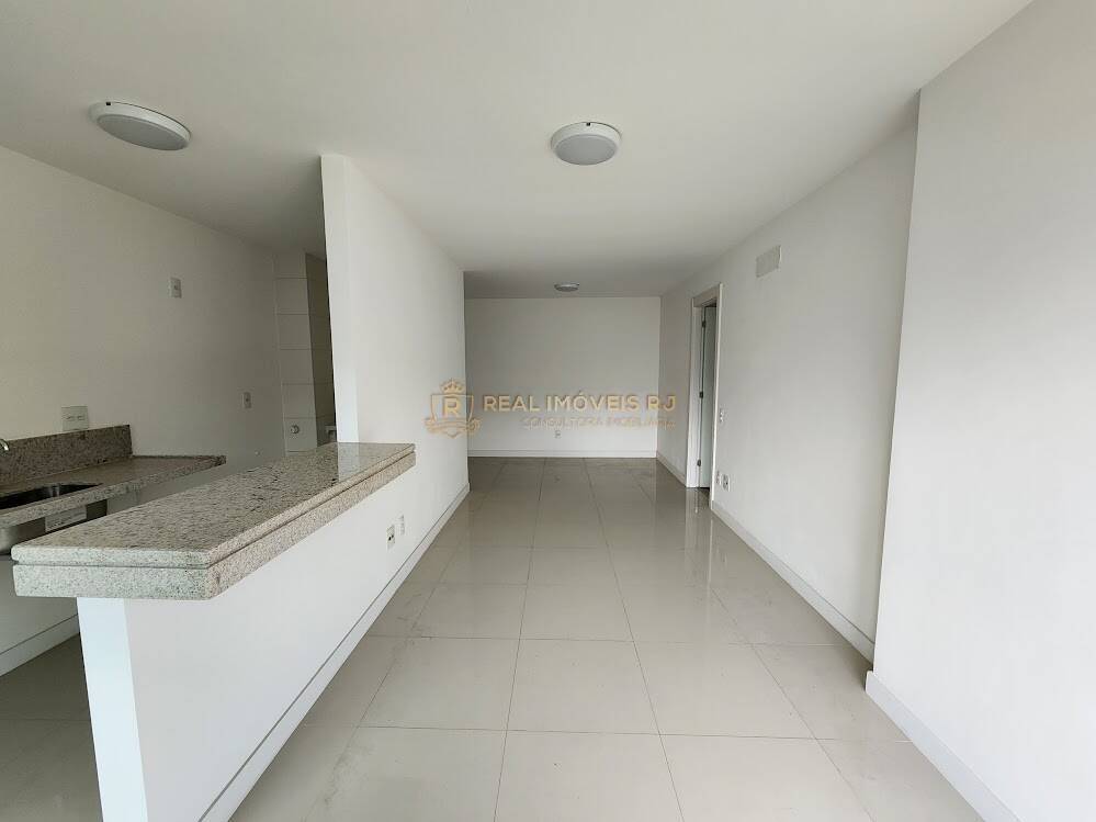 Apartamento à venda com 2 quartos, 79m² - Foto 6