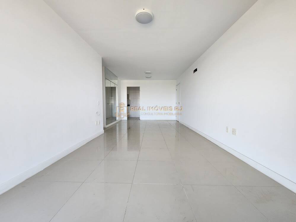 Apartamento à venda com 3 quartos, 110m² - Foto 5