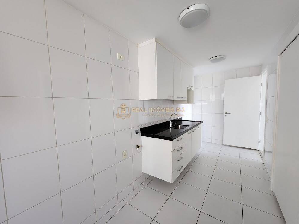 Apartamento à venda com 3 quartos, 110m² - Foto 27