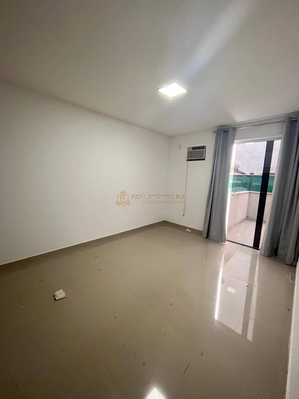 Casa à venda com 3 quartos, 370m² - Foto 12