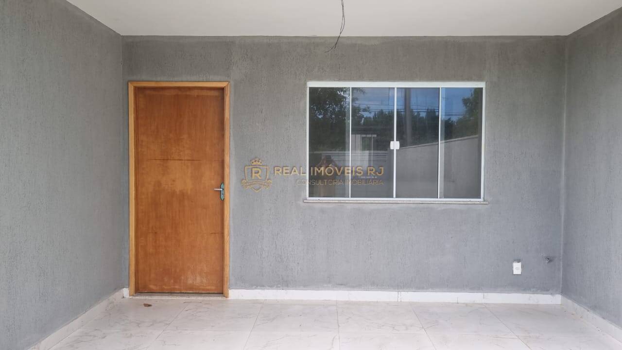 Casa à venda com 2 quartos, 95m² - Foto 4